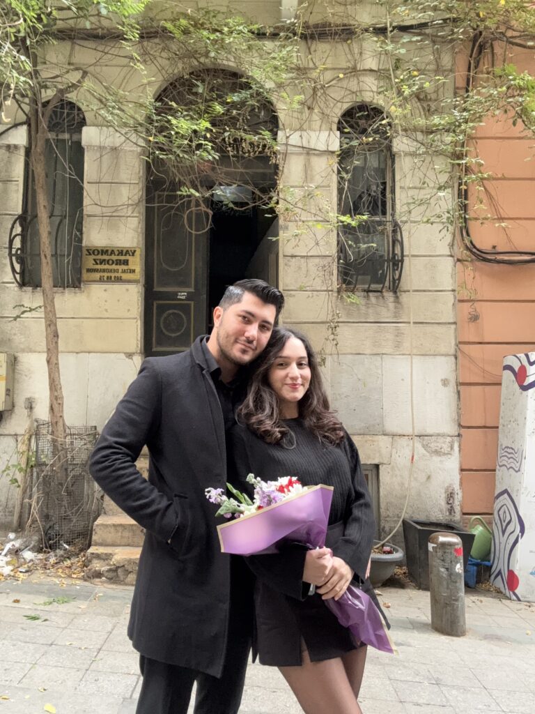 Merhaba! Bu Bizim İlk Yazımız